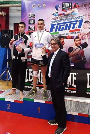 Lorenzo Esposito campione italiano kick-boxing