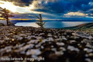 Capodimonte - Paesaggio lunare del lago di Bolsena