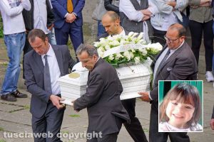 Viterbo - I funerali della piccola Silvia Iannaccone