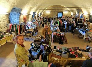 Viterbo - Mercatino del vintage - Palazzo dei Papi