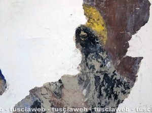 Civita Castellana - L'affresco sotto l'intonaco dell'ospedale
