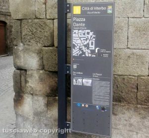 Viterbo - Cartello informativo a San Pellegrino