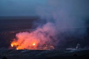 Hawaii - Il vulcano Kilauea erutta