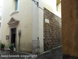 La chiesa di San Pietro a Orte