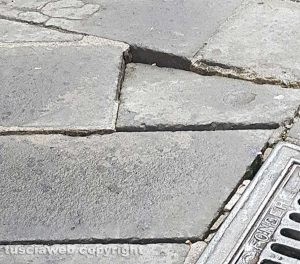 Bagnaia - Via Cardinal Ragonesi - Strada dissestata
