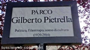 Viterbo - La targa sostituita