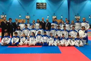 Sport - Karate - I ragazzi della scuola Keikenkai a Londra
