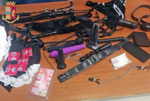 I sex toys sequestrati dalla polizia di Roma