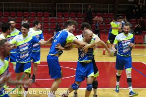 Sport - Pallavolo - Volley club Orte - I viterbesi festeggiano la salvezza