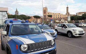 Viterbo - Polizia in centro