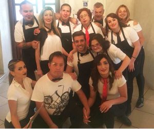 Corchiano - Foto di gruppo alla cena-spettacolo "Diversamente Uguali"