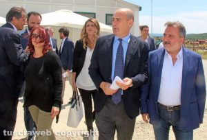Zingaretti al cantiere della superstrada a Monte Romano