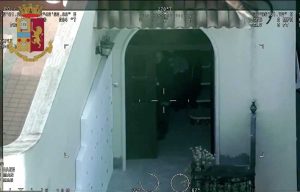 Trapani - Il blitz della polizia