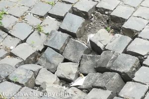 Viterbo - Il cedimento davanti alla Scuola Concetti