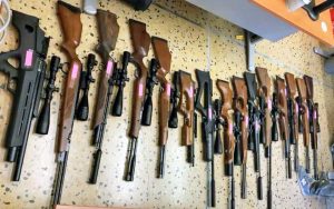 Polizia - Le armi sequestrate nell'inchiesta Lethal Weapon