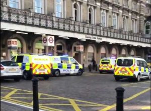 Londra - Stazione Charing Cross evacuata