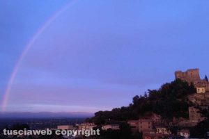 Soriano nel Cimino - Un arcobaleno