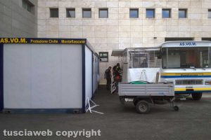 Viterbo - La cucina nella nuova caserma dei vigili del fuoco