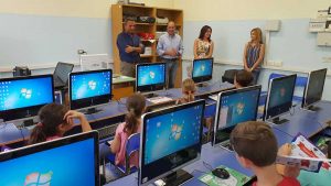 Montalto di Castro - La consegna dei diplomi per il corso di informatica