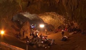 I soccorsi nella grotta Tham Luang