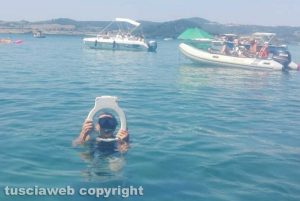 Capodimonte - La singolare 'pesca' di Sandro Montecchiari