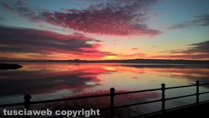 Bolsena - Il tramonto sul lago di Bolsena