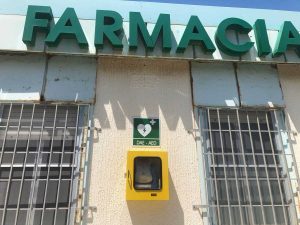 Montalto - Defibrillatore fuori la farmacia comunale