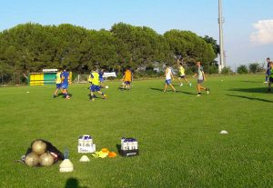 Calcio - Montefiascone - L'allenamento della squadra 2003