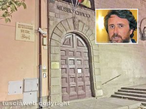 Viterbo - Il museo civico chiuso - Nel riquadro l'assessore Marco De Carolis