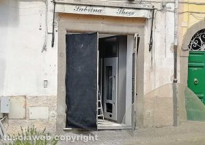Viterbo - Il free shop a piazza delle Erbe