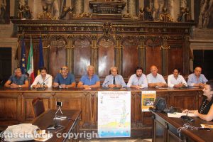 Viterbo - Comune - Santa Rosa - Cene in piazza, la conferenza