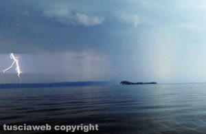 Bolsena - Temporale al Lago