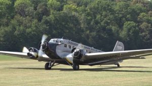 Uno Junker Ju-52