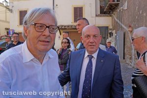 Sutri - il sindaco Vittorio Sgarbi e il prefetto Giovanni Bruno