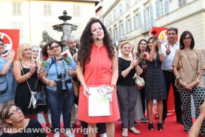Viterbo - Chiara Frontini a piazza delle Erbe