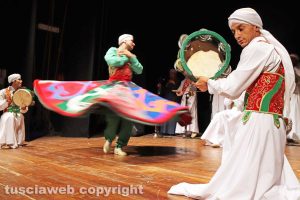 Viterbo - Dervisci al teatro Caffeina