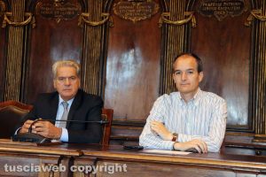 Viterbo - Il sindaco Giovanni Arena e l'assessore Elpidio Micci