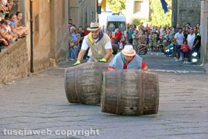 Viterbo - Festa dell'uva - Palio delle botti - Foto di repertorio