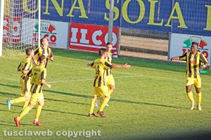Sport - Calcio - Viterbese - L'esultanza dei gialloblù
