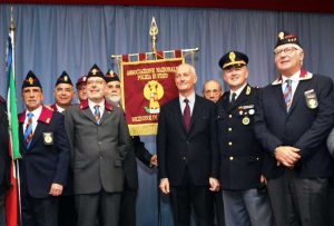 Rappresentanti dell'Anps con il capo della polizia Franco Gabrielli