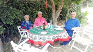 Tarquinia - Angelo Centini con la signora Brero e il figlio Tommaso