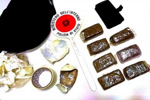 Viterbo - Nello zaino 700 grammi di hashish