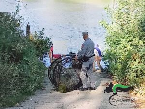 Viterbo - Pesca di frodo nel Tevere - L'intervento dei carabinieri forestali