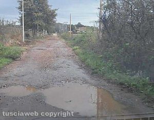 Bassano Romano - Le condizioni in cui versa strada comunale della Dogana