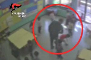 Bimbi maltrattati, arrestato maestro