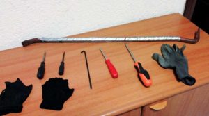 Il materiale sequestrato dai carabinieri