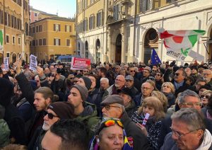 Roma - Protesta del Pd contro la manovra