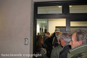 Viterbo - Primarie Pd - La fila ai seggi