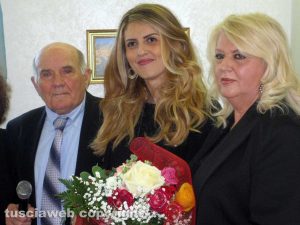 L'assessora Alessandra Troncarelli con Alberto Menichetti e Teresa Vergaro