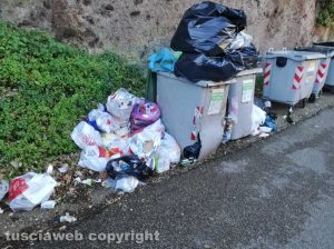 Viterbo - Isola ecologica in strada Roncone